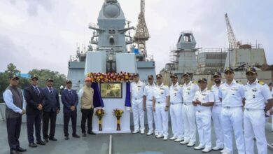 Photo of इंडियन नेवी की बढ़ी ताकत, नौसेना को सौंपा गया ‘स्टील्थ फ्रिगेट हिमगिरि’