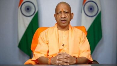 Photo of लखनऊ: राज्यपाल और मुख्यमंत्री ने दी स्वतंत्रता दिवस की बधाई