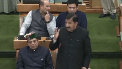 Photo of हिमाचल प्रदेश :  मुकेश अग्निहोत्री बोले- घोषणाएं करना आसान, विकास तब होता है…