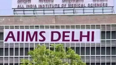 Photo of एम्स कर्मियों ने मुख्य सुरक्षा अधिकारी के खिलाफ मोर्चा निकाला
