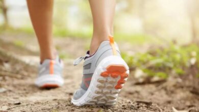 Photo of रोज 15 मिनट उल्टा चलने से तेजी से कम होगा वजन, जानें रिवर्स वॉकिंग के फायदे