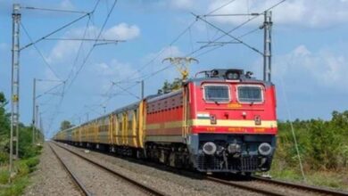 Photo of खत्म हुआ दिल्लीवालों का इंतज़ार , कश्मीर से दिल्ली के लिए शुरु हुई सीधी ट्रेन