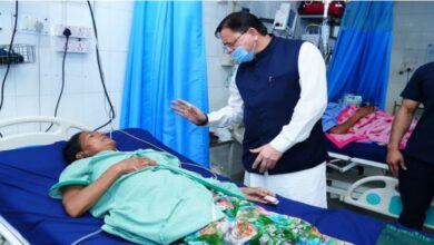 Photo of उत्तराखंड: सीएम धामी ने किया दून मेडिकल कॉलेज का निरीक्षण