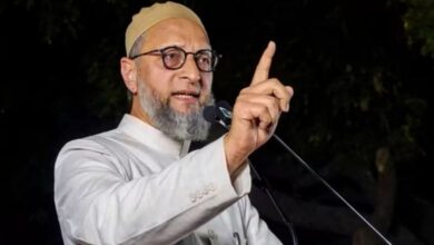 Photo of 26 लोगों की जान से ज्यादा कीमती है पैसा, भारत-पाक मैच पर छिड़ा सियासी घमासान