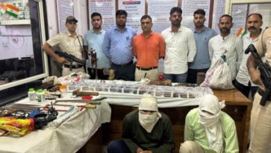 Photo of दिल्ली में पकड़ी अवैध हथियार की फैक्टरी, भारी मात्रा में कच्चा माल जब्त