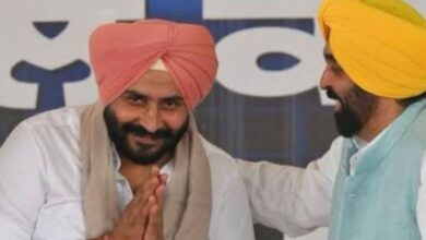 Photo of पंजाब :   सन्नाैर के आप विधायक हरमीत पठानमाजरा पुलिस हिरासत से फरार