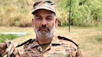 Photo of साल 1998 में हुए थे भर्ती… पिछले वर्ष जम्मू-कश्मीर में प्रमोशन