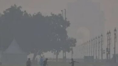Photo of दिल्ली की हवा फिर हुई खराब, आनंद विहार में AQI 371