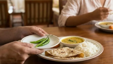 Photo of रोज खाने के साथ हरी मिर्च खाने से सेहत पर क्या होता है असर?