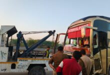 Photo of यमुना एक्सप्रेसवे पर भीषण हादसा: डबल डेकर बस ने ईको वैन को मारी टक्कर, छह की मौत, कई घायल