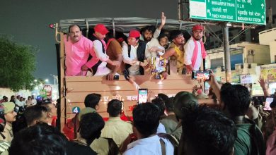 Photo of अखिलेश यादव की हिरासत के विरोध में वाराणसी में सपा का प्रदर्शन, दो दर्जन कार्यकर्ता हिरासत में