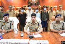 Photo of पुलिस ने किया लूट की वारदात का 24 घंटे के भीतर खुलासालूट के 1.40 लाख रुपये व मोबाइल बरामद , गिरफ्तार किए गये चार लुटेरे भेजे गए जेल |
