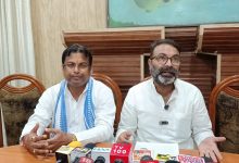 Photo of कुशीनगर से न उड़ी प्लेन, न आई रेल और न चली चीनी मिल: अजय कुमार लल्लू