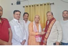 Photo of पूर्व प्रभारी मंत्री मोती सिंह का  कुशीनगर में हुआ स्वागत |
