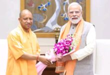 Photo of सीएम योगी ने दिल्ली में प्रधानमंत्री मोदी से की शिष्टाचार भेंट, हुई अहम चर्चा|CM YOGI, PM MODI