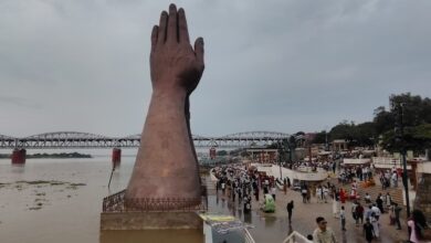 Photo of वाराणसी में फिर गंगा उफान पर , 5 सेंटीमीटर प्रति घंटे की रफ्तार से बढ़ रहा जलस्तर