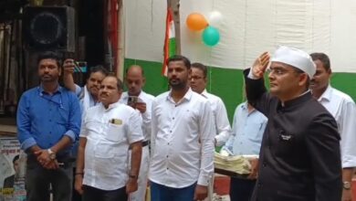 Photo of काशी में दिखा देशभक्ति का जज्बा, डीएम ने किया ध्वजारोहण