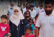 Photo of तीन बच्चों की मां को छह बच्चों के पिता से हुआ प्यार, निकाह के बाद पंचायत भी नहीं रोक पाई दोनों को