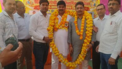 Photo of हरवंश राजपूत बने अध्यक्ष, श्रीहरि त्रिपाठी नीरज उपाध्यक्ष