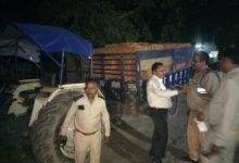 Photo of अजीतमल में आरटीओ की कार्रवाई, ईटों से भरे ओवरलोड दो ट्रैक्टर सीज कर कोतवाली में खड़े कराए