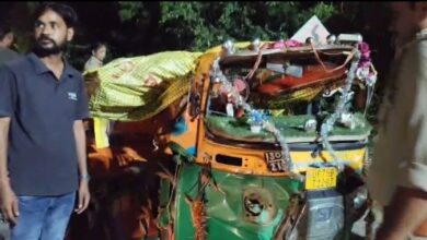 Photo of तेज रफ्तार ट्रैक्टर ने ऑटो में मारी टक्कर, दो घायल