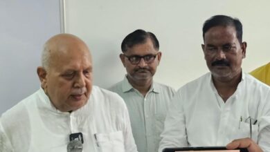 Photo of सपा प्रमुख अखिलेश यादव झूठ की मशीन: कृषि मंत्री सूर्य प्रताप शाही