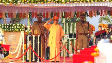 Photo of कमिश्नरेट लखनऊ की पुलिस लाइन्स में मा0 मुख्यमंत्री उ0प्र0 की गरिमामयी उपस्थिति में पुलिस स्मृति दिवस-2026 की परेड का आयोजन